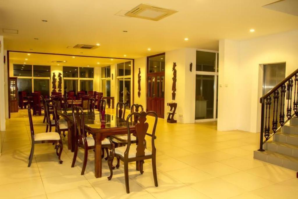 Hotel Villa Viana Маравила Екстериор снимка